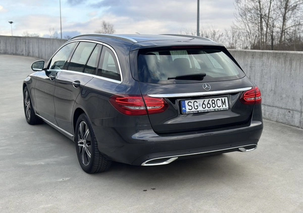 Mercedes-Benz Klasa C cena 84900 przebieg: 157000, rok produkcji 2020 z Gliwice małe 232